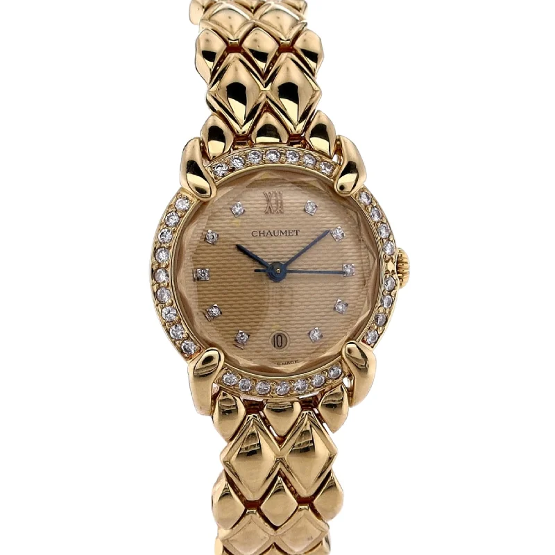 Estate Chaumet 18k Yellow Gold Ladies Champagne Guilloche Textured Dial